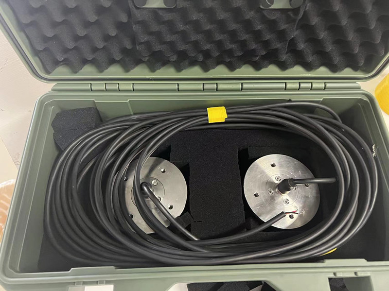  8kHz-15kHz Cylindrical Underwater Acoustic Transducer Hydrophone