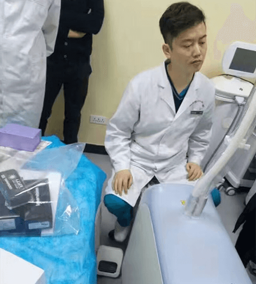 Researching of PZT Piezoelectric Ceramic Material Performance Technology (二)