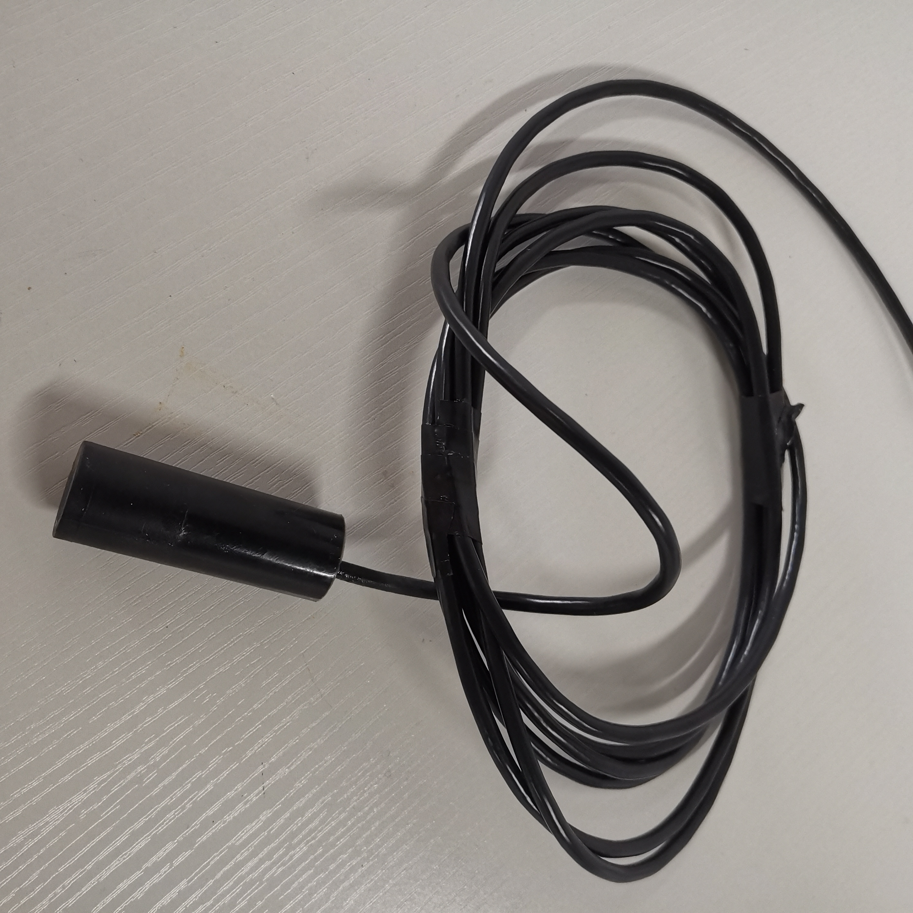 Custom Cylinderical Hydrophone for Underwater Device